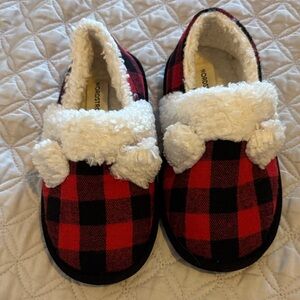 Nordstrom Red and Black Buffalo Plaid Sherpa Slippers